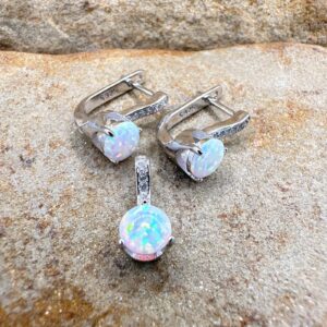 Set din argint cu opal
